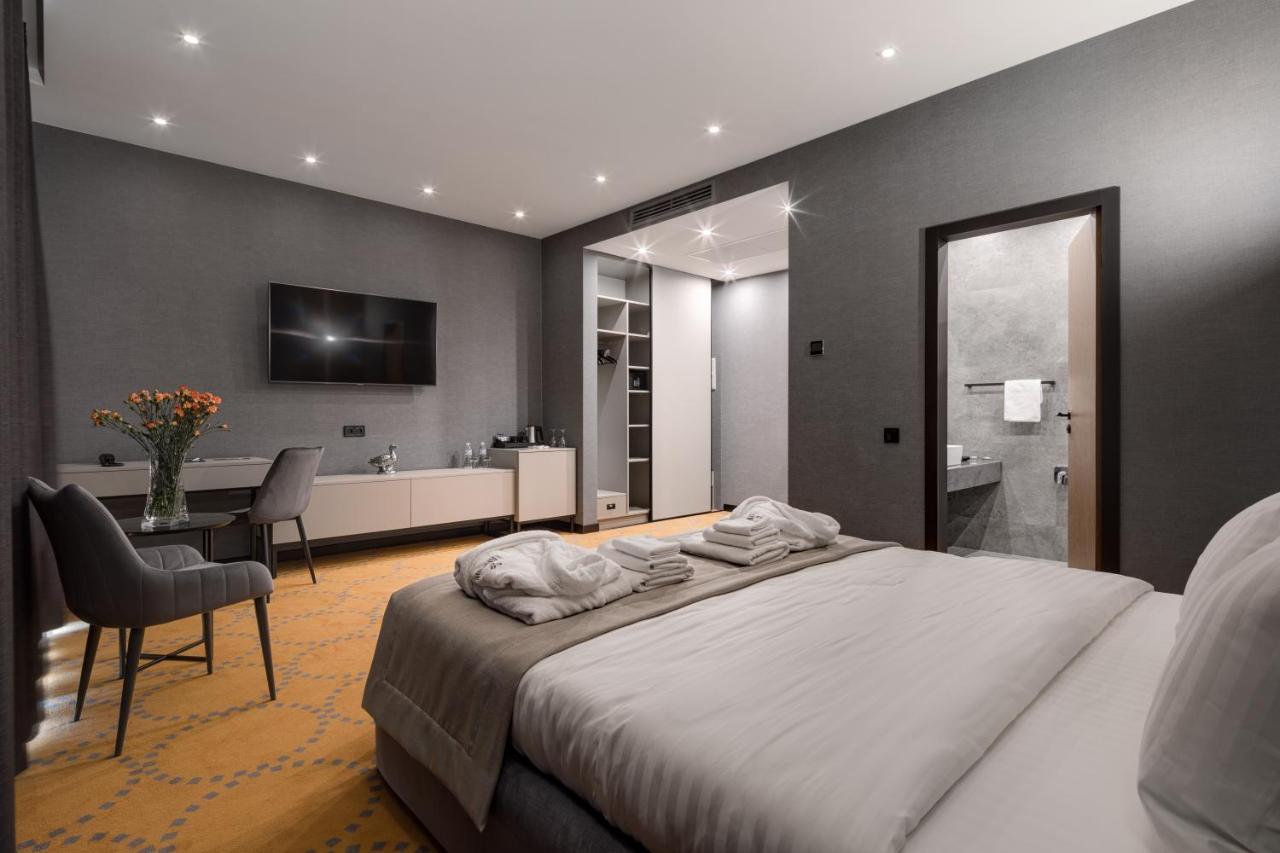 Junior Suite,1145255410:JPEG