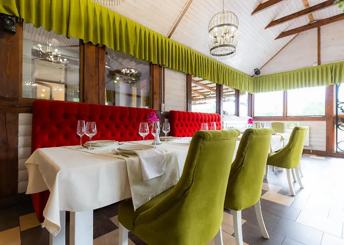 Hotel Restaurant Vizit Трускавець
